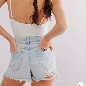 Rolla’s Dusters High Rise Slim Cut Off Distressed Denim Jean Shorts Size 29 US 8